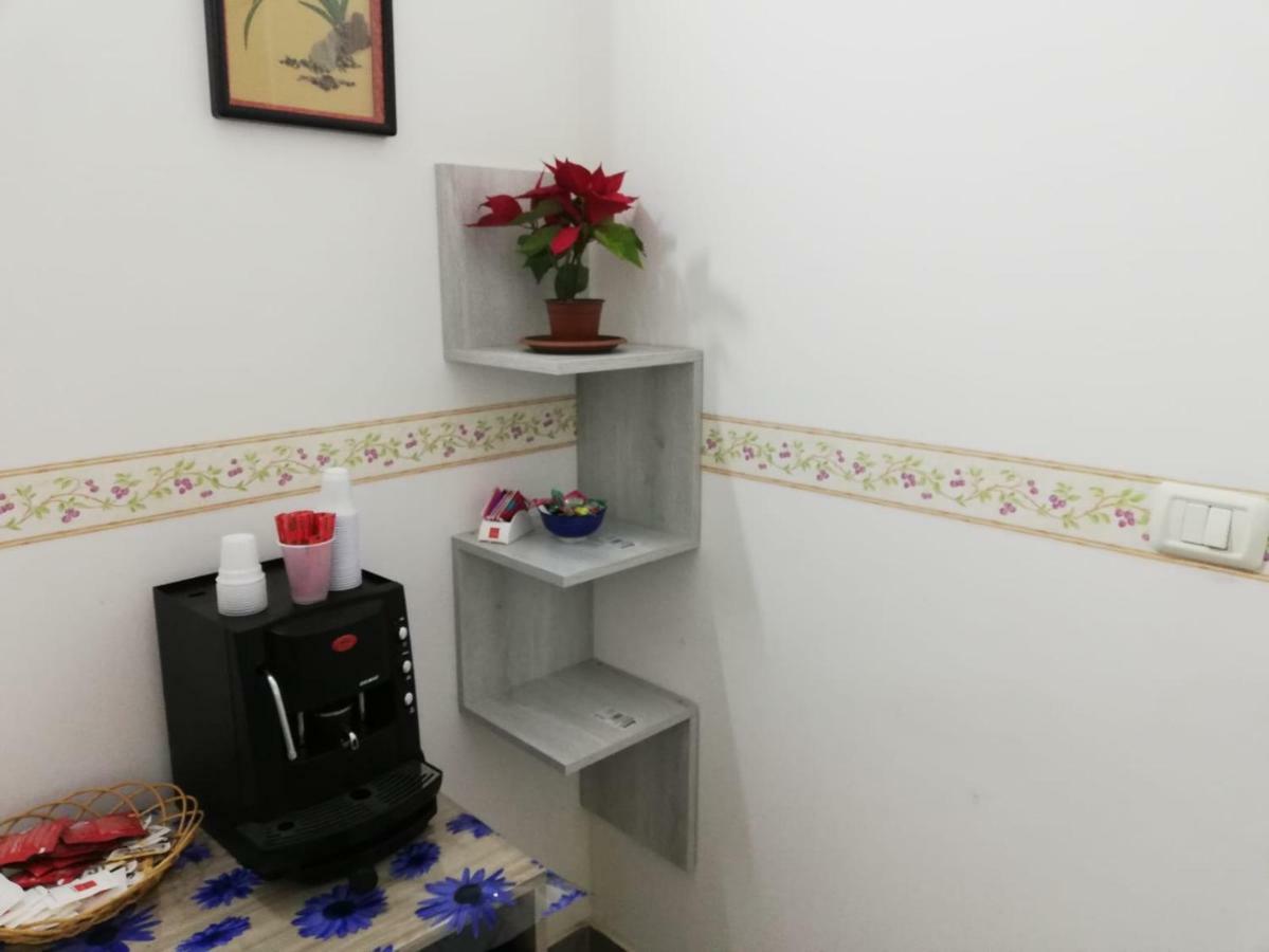 Rocca di Neto B&B Iona מראה חיצוני תמונה